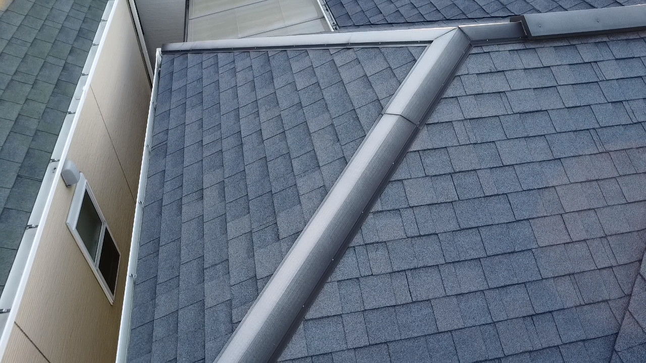 【東大阪市加納】屋根がアスファルトシングルのお家の現地調査へ行きました